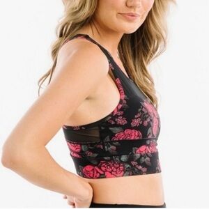 Zyia all star Crimson Rose Sports Bra mesh zip up back size Med